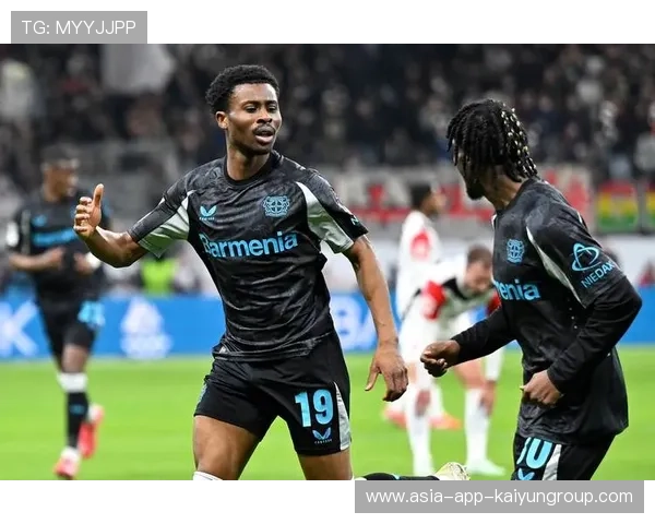 球迷失望勒沃库森，法兰克福能否趁虚而入？，勒沃库森vs法兰克福直播